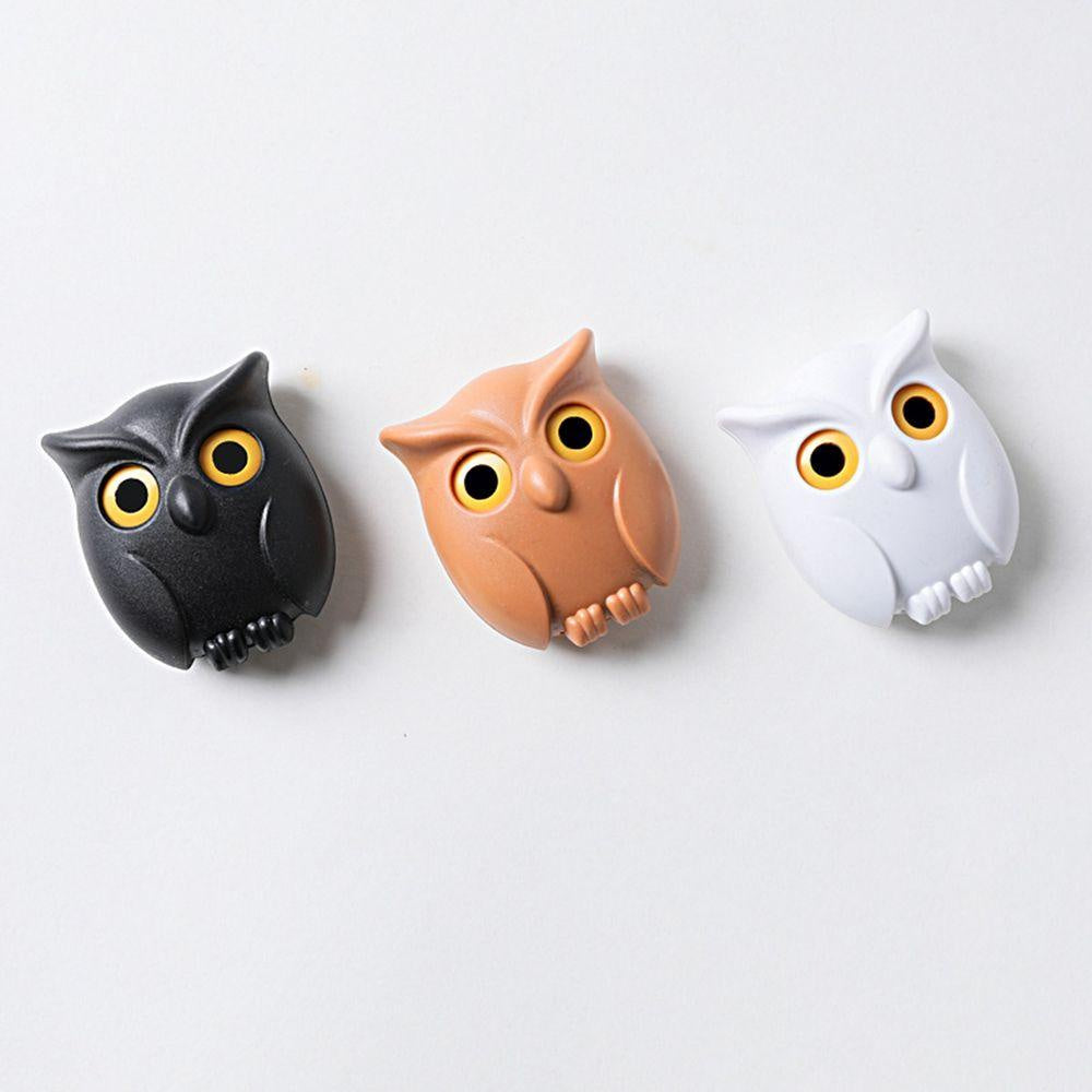 Brown Cute Magnetic Owl Key Holder