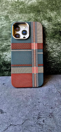 Checkboard Texture Slim PC Mag safe Cover for iPhone 16 Pro