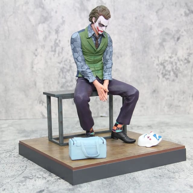 Dark Knight Heath Ledger Joker Sit Chair model Action Figure