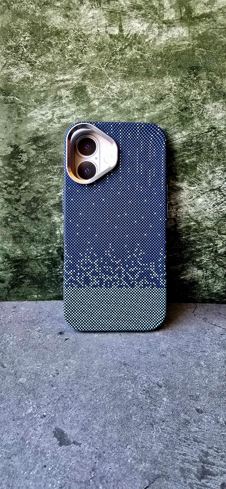 Blue Texture Slim PC Mag safe Cover for iPhone 16