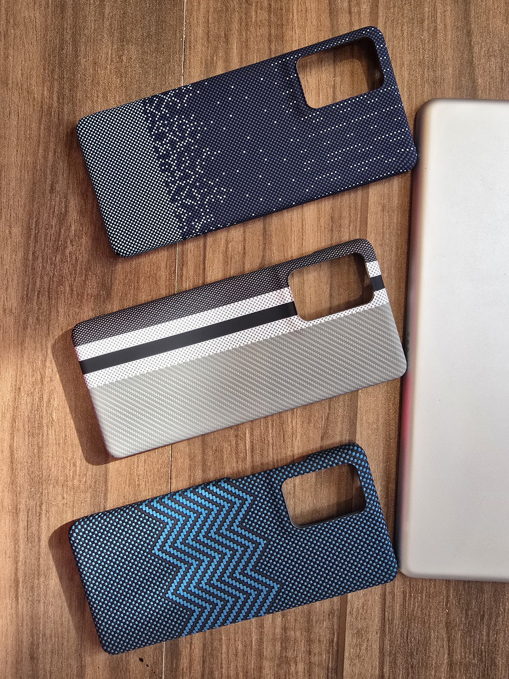 Ultra-thin Kevlar Pattern design case for Moto Edge 50 Fusion - Blue Waves
