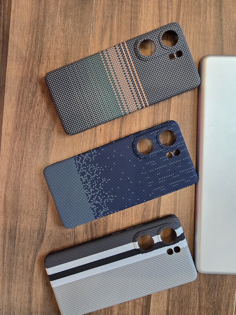 Ultra-thin Kevlar Pattern design case for iqoo Z9 Pro  - Blue Waves