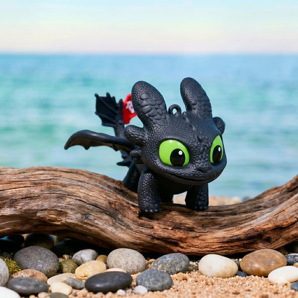 Dragon Keychain Toy with Moving Wings and Light, On Off Switch, Black Color (Night Fury)